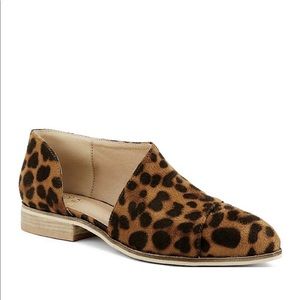 🔥SALE🔥 🐆 Leopard Print Cap Toe Extreme Cut Out Ankle Flat Bootie Suede Wood